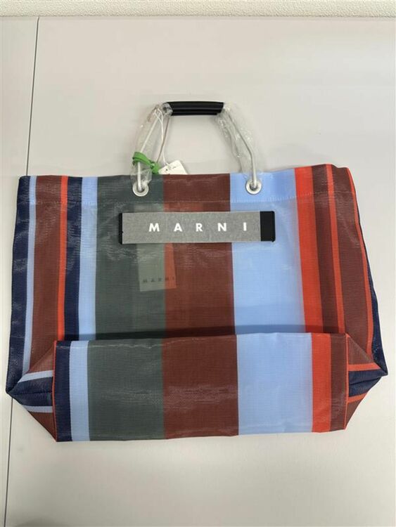マルニ　メッシュトート（ブランドバッグ）の商品画像 - 査定依頼日：2025年7月9日 - 最高査定価格：2,200円