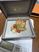 葉っぱモチーフブローチ（金・貴金属）の商品画像 - 査定依頼日：2025年11月14日 - 最高査定価格：130,000円
