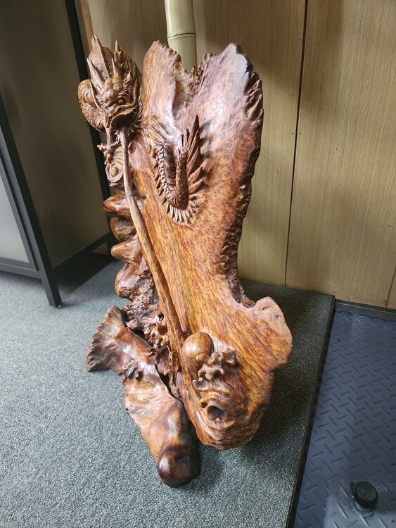 龍の彫刻（美術品・骨董品）の商品画像 - 査定依頼日：2026年9月30日 - 最高査定価格：30,000円