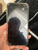 アイホンx（スマホ）の商品画像 - 査定依頼日：2021年12月19日 - 最高査定価格：6,000円