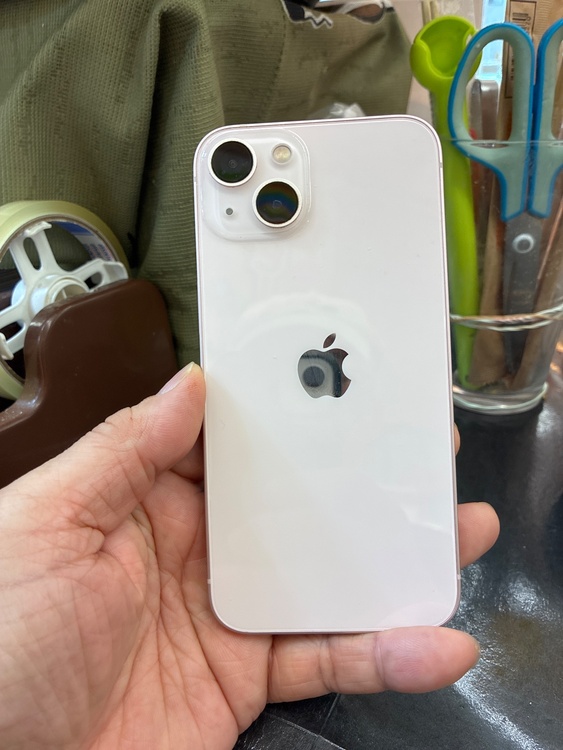 iPhone iPhone 13 128GB 楽天モバイル（スマホ）の商品画像 - 査定依頼日：2026年5月31日 - 最高査定価格：34,000円