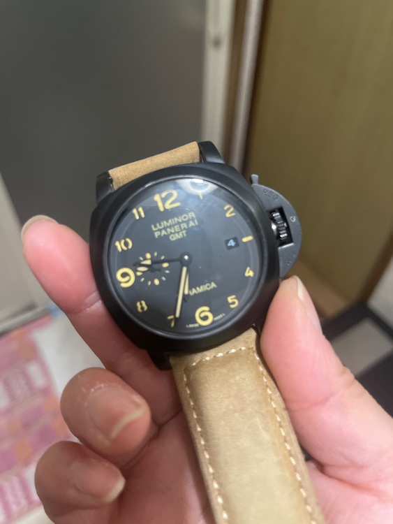 パネライ ルミノール 145717（高級時計）の商品画像 - 査定依頼日：2025年7月18日 - 最高査定価格：700,000円