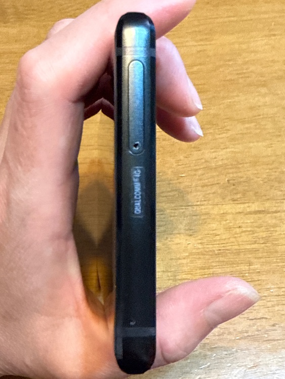Galaxy Galaxy Note9 シリーズ 【au】Galaxy Note9 SCV40（スマホ）の商品画像 - 査定依頼日：2026年8月25日 - 最高査定価格：3,000円