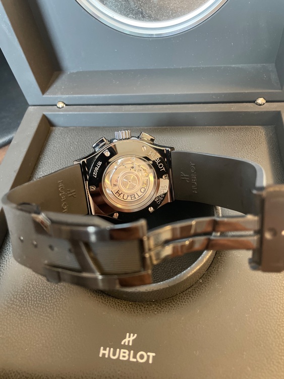 ウブロ クラシックフュージョン （高級時計）の商品画像 - 査定依頼日：2025年9月3日 - 最高査定価格：830,000円