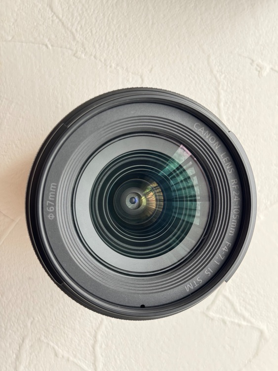 eos r6 mark II（カメラ）の商品画像 - 査定依頼日：2025年9月30日 - 最高査定価格：210,000円