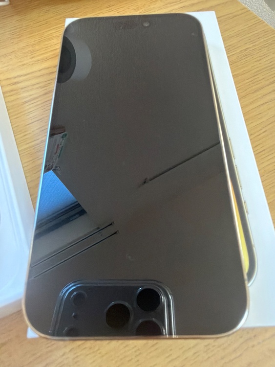 iPhone 14 Pro 256GB SIMフリー（スマホ）の商品画像 - 査定依頼日：2026年1月18日 - 最高査定価格：70,000円