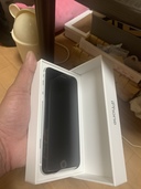 iPhone SE white（スマホ）の商品画像 - 査定依頼日：2021年8月7日 - 最高査定価格：70,000円