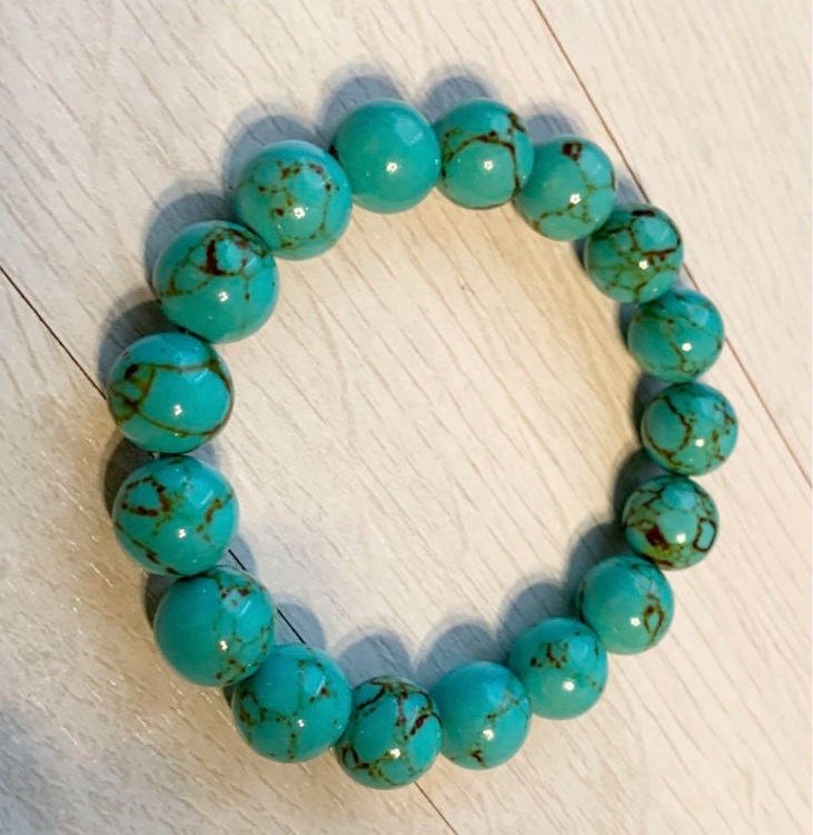 ターコイズブレスレット新品（宝石）の商品画像 - 査定依頼日：2025年7月14日 - 最高査定価格：1,000円