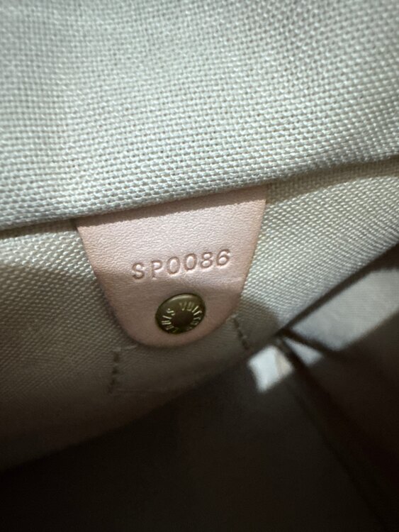 ルイヴィトン ダミエ アズール スピーディ25（ブランドバッグ）の商品画像 - 査定依頼日：2025年4月30日 - 最高査定価格：120,000円