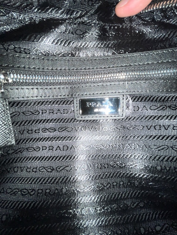 プラダ  （ブランドバッグ）の商品画像 - 査定依頼日：2025年8月28日 - 最高査定価格：130,000円