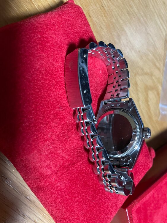 ロレックス パーペチュアルデイト 7917（高級時計）の商品画像 - 査定依頼日：2025年3月5日 - 最高査定価格：615,000円