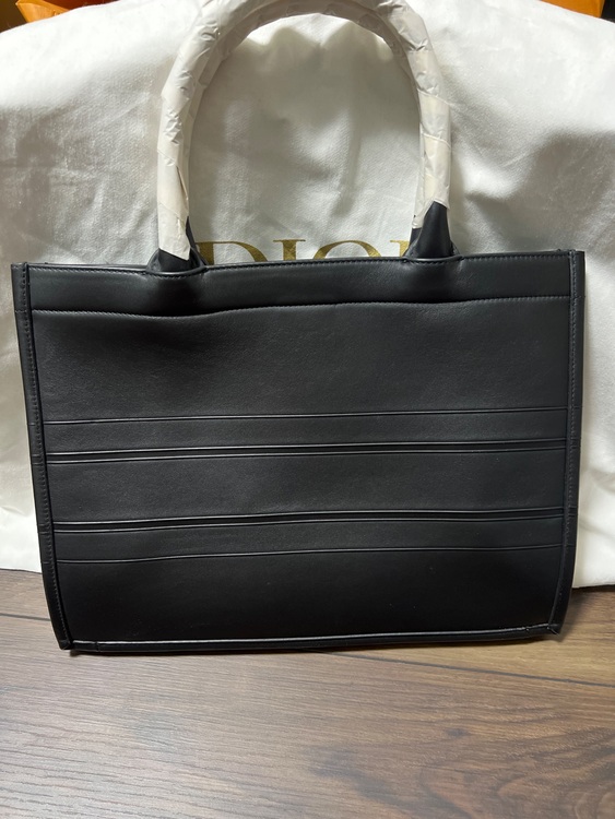 トートバッグ（ブランドバッグ）の商品画像 - 査定依頼日：2025年11月12日 - 最高査定価格：220,000円