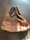 ボッテガ・ヴェネタ  （ブランドバッグ）の商品画像 - 査定依頼日：2025年1月26日 - 最高査定価格：45,000円