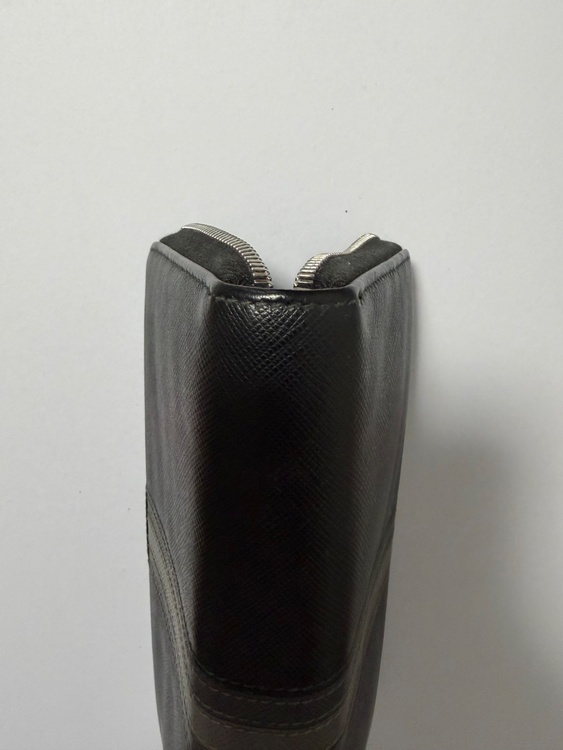 サフィアーノウォレット（ブランド財布・小物）の商品画像 - 査定依頼日：2026年4月20日 - 最高査定価格：100,000円