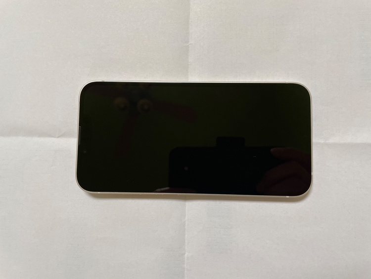 iPhone 13 128GB Softbank（スマホ）の商品画像 - 査定依頼日：2026年2月28日 - 最高査定価格：33,000円