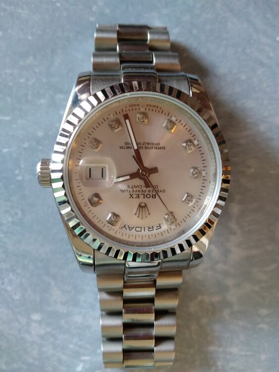 ロレックス パーペチュアル （高級時計）の商品画像 - 査定依頼日：2025年8月23日 - 最高査定価格：4,580,000円