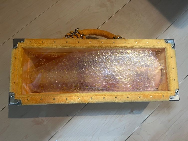 エンジェル（お酒）の商品画像 - 査定依頼日：2025年6月25日 - 最高査定価格：48,000円