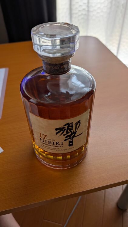 ウイスキー サントリー響 （お酒）の商品画像 - 査定依頼日：2025年7月8日 - 最高査定価格：52,000円