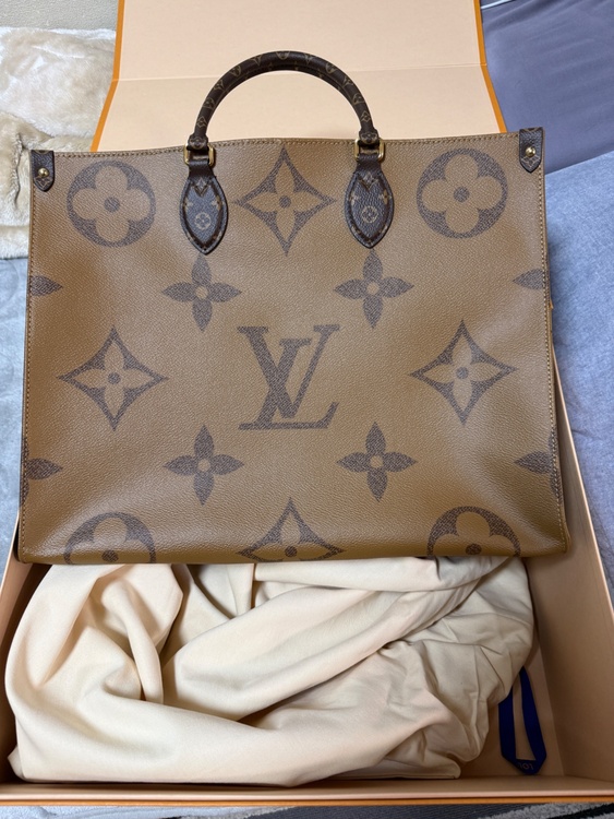 バック（ブランドバッグ）の商品画像 - 査定依頼日：2026年4月17日 - 最高査定価格：260,000円