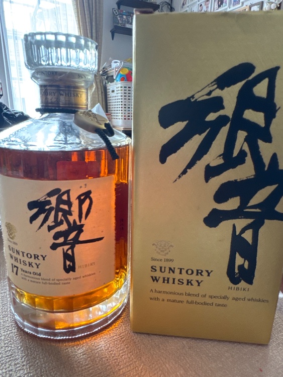 ウイスキー サントリー響 （お酒）の商品画像 - 査定依頼日：2026年2月22日 - 最高査定価格：86,500円
