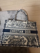 ディオール  （ブランドバッグ）の商品画像 - 査定依頼日：2025年11月16日 - 最高査定価格：200,000円