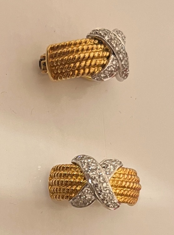 18金イヤリング（金・貴金属）の商品画像 - 査定依頼日：2025年10月11日 - 最高査定価格：260,000円