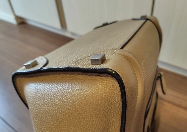 セリーヌ　ラゲージ　（ブランドバッグ）の商品画像 - 査定依頼日：2025年8月29日 - 最高査定価格：130,000円