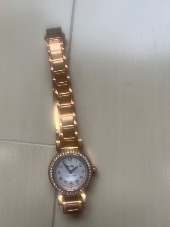 コーチ時計（金・貴金属）の商品画像 - 査定依頼日：2025年9月11日 - 最高査定価格：2,000円