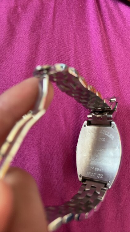 トノーカーベックス（高級時計）の商品画像 - 査定依頼日：2025年3月28日 - 最高査定価格：200,000円