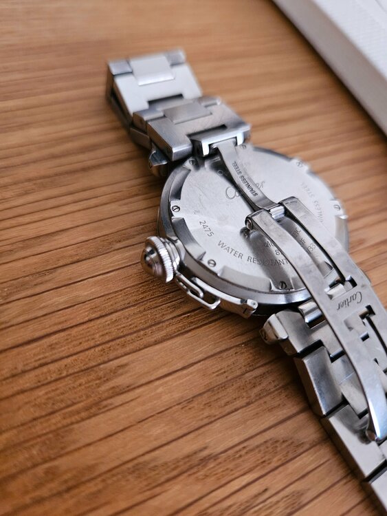 カルティエ パシャ w31058m7 2475 820064uf（高級時計）の商品画像 - 査定依頼日：2026年1月9日 - 最高査定価格：330,000円