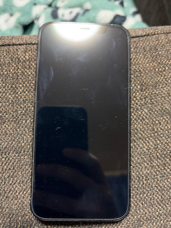 iPhone 12 Pro 128GB au（スマホ）の商品画像 - 査定依頼日：2025年12月6日 - 最高査定価格：31,000円