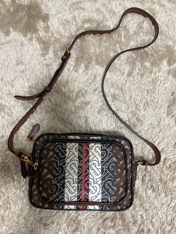 その他 バーバリー （ブランドバッグ）の商品画像 - 査定依頼日：2026年3月19日 - 最高査定価格：28,000円