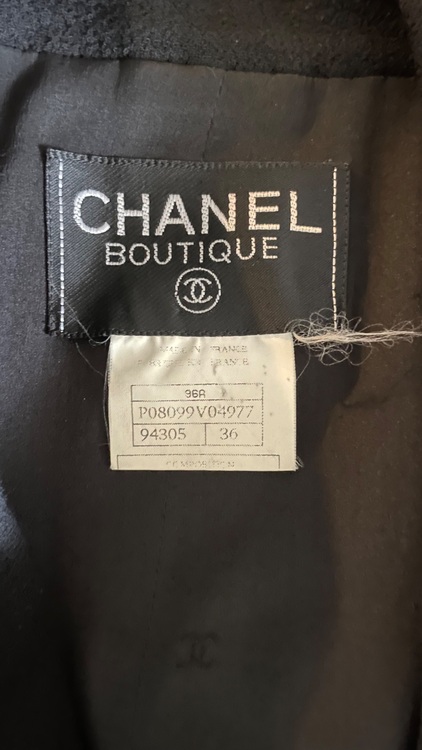 ヴィンテージシャネルスーツ（古着・ファッション）の商品画像 - 査定依頼日：2025年9月16日 - 最高査定価格：100,000円