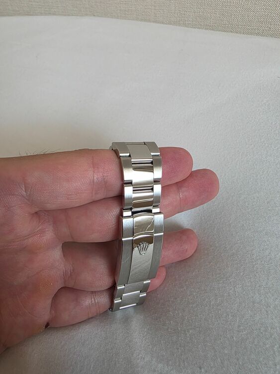 デイトジャスト41（高級時計）の商品画像 - 査定依頼日：2025年8月28日 - 最高査定価格：1,470,000円