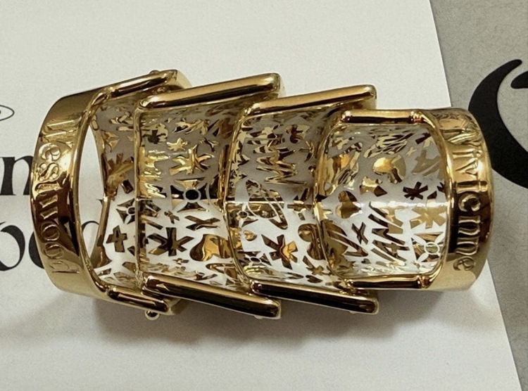 vivienne westwood×NANAアーマーリング（古着・ファッション）の商品画像 - 査定依頼日：2026年2月6日 - 最高査定価格：100,000円