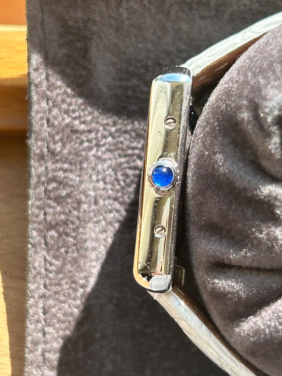 カルティエ タンク 241（高級時計）の商品画像 - 査定依頼日：2025年9月30日 - 最高査定価格：310,000円