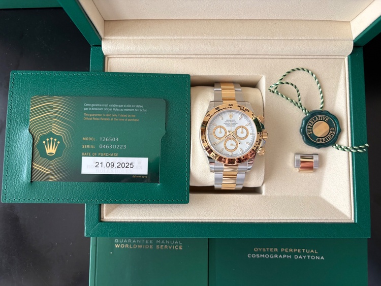 ロレゾール ホワイト文字盤（高級時計）の商品画像 - 査定依頼日：2026年3月30日 - 最高査定価格：4,200,000円