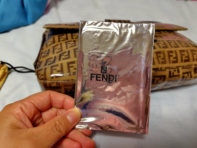 FENDI マンマバゲット ズッカピッコロ エナメル（ブランドバッグ）の商品画像 - 査定依頼日：2026年9月21日 - 最高査定価格：70,000円