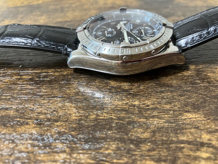 ブライトリング クロノマット A1335（高級時計）の商品画像 - 査定依頼日：2025年2月3日 - 最高査定価格：280,000円