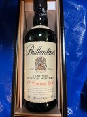 バランタイン17年ベリーオールド（お酒）の商品画像 - 査定依頼日：2024年6月8日 - 最高査定価格：4,500円