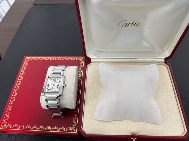 カルティエ タンク W51002Q（高級時計）の商品画像 - 査定依頼日：2026年5月14日 - 最高査定価格：500,000円