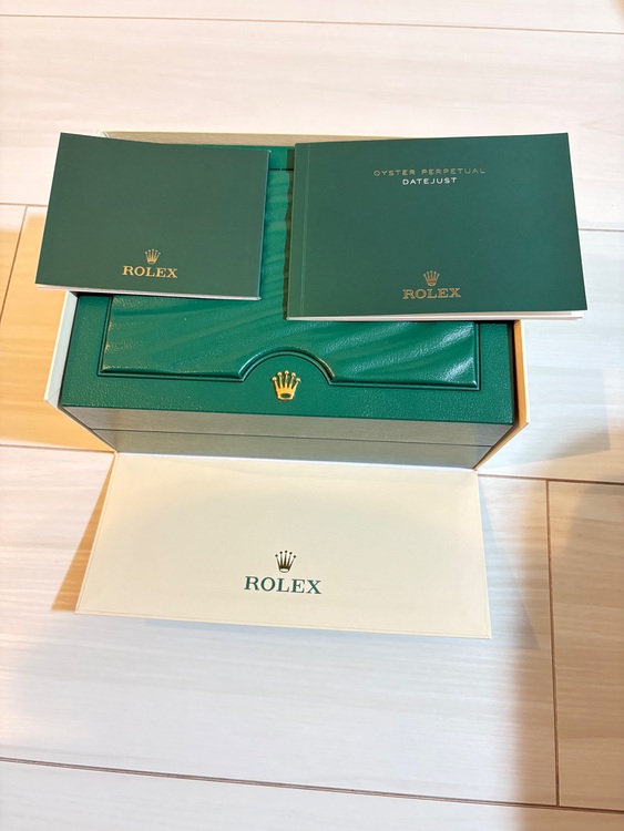 デイトジャスト41 コンビ　スレートローマン　ジュビリー（高級時計）の商品画像 - 査定依頼日：2025年8月30日 - 最高査定価格：2,600,000円