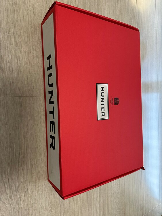 Hunter レインブーツ（アウトドア用品）の商品画像 - 査定依頼日：2025年3月20日 - 最高査定価格：2,000円