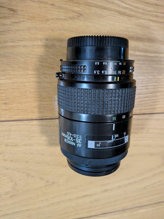 ニコンF（カメラ）の商品画像 - 査定依頼日：2025年12月4日 - 最高査定価格：14,000円