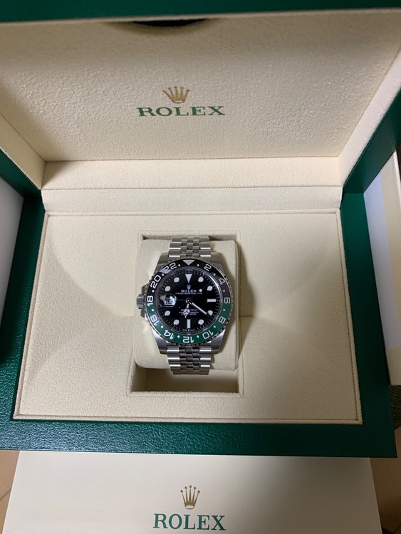 ロレックス GMTマスター 126720vtnq（高級時計）の商品画像 - 査定依頼日：2025年10月25日 - 最高査定価格：2,650,000円