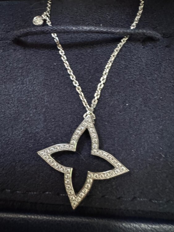 ルイヴィトン ルイヴィトン(その他) （ブランドバッグ）の商品画像 - 査定依頼日：2025年6月1日 - 最高査定価格：400,000円