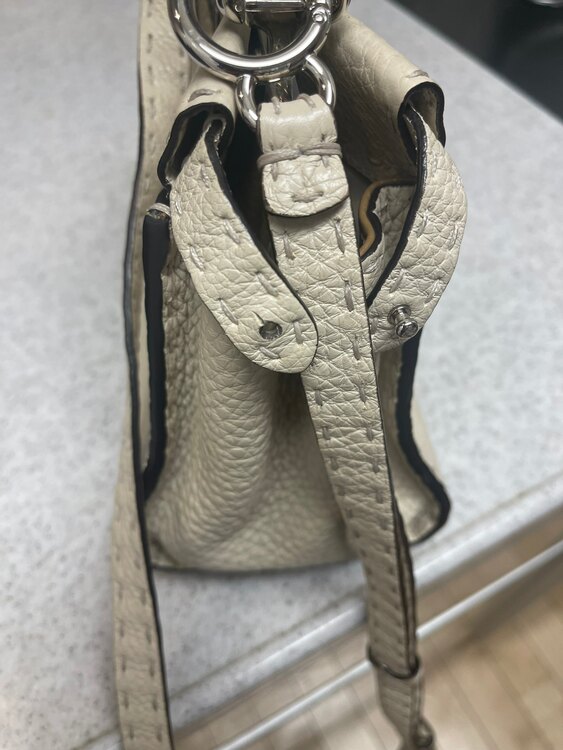 FENDI（ブランドバッグ）の商品画像 - 査定依頼日：2025年5月19日 - 最高査定価格：55,000円