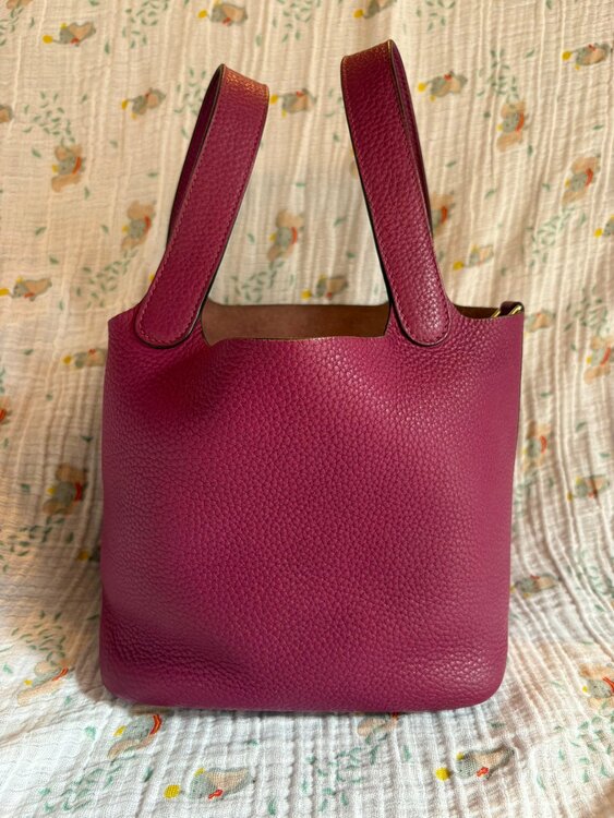 ピコタンロックPM （ブランドバッグ）の商品画像 - 査定依頼日：2026年4月4日 - 最高査定価格：100,000円