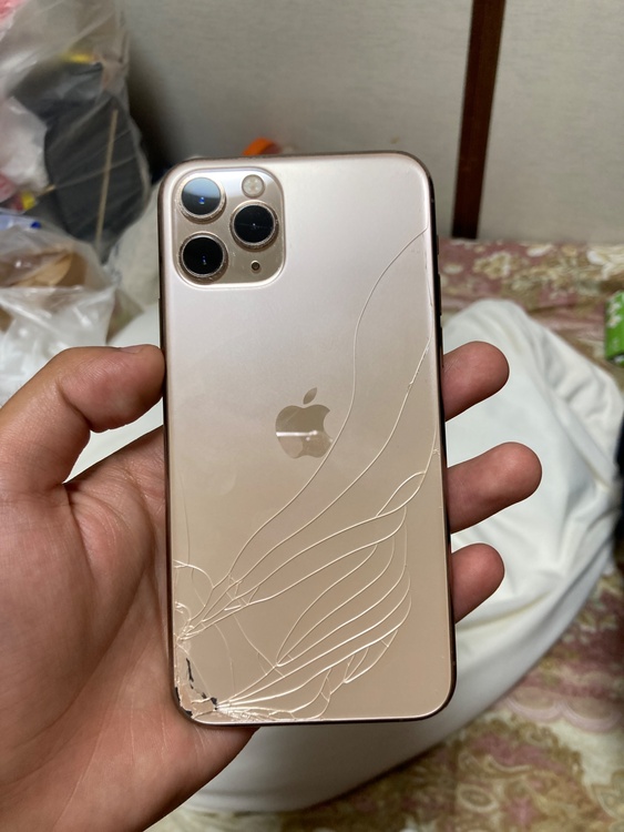 iPhone11pro（スマホ）の商品画像 - 査定依頼日：2026年8月10日 - 最高査定価格：16,000円