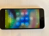 iPhone SE (第 3 世代) 128GB SIMフリー（スマホ）の商品画像 - 査定依頼日：2026年3月4日 - 最高査定価格：24,000円